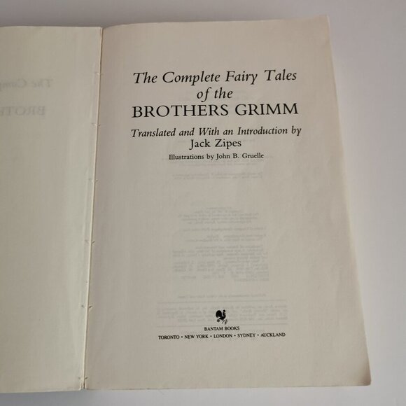 1980s Complete Fairy Tales of the Brothers Grimm Book Paperback Kids Illust - Picture 4 of 15